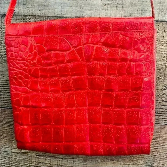 Paola Del Lungo Made In Italy Croc Embossed Red Leather Crossbody - Picture 3 of 10